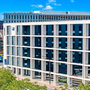 Ibis Budget Отель