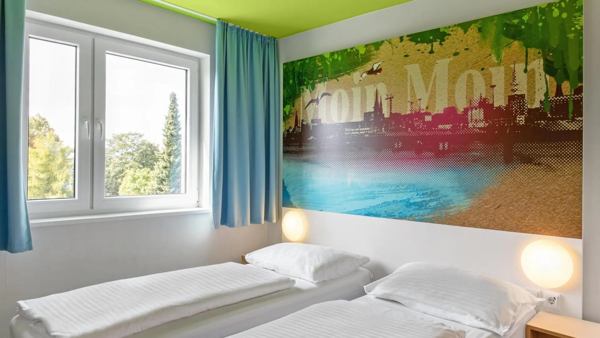 B&B Hotel Hamburg-Wandsbek 3*, Hamburg-Harburg